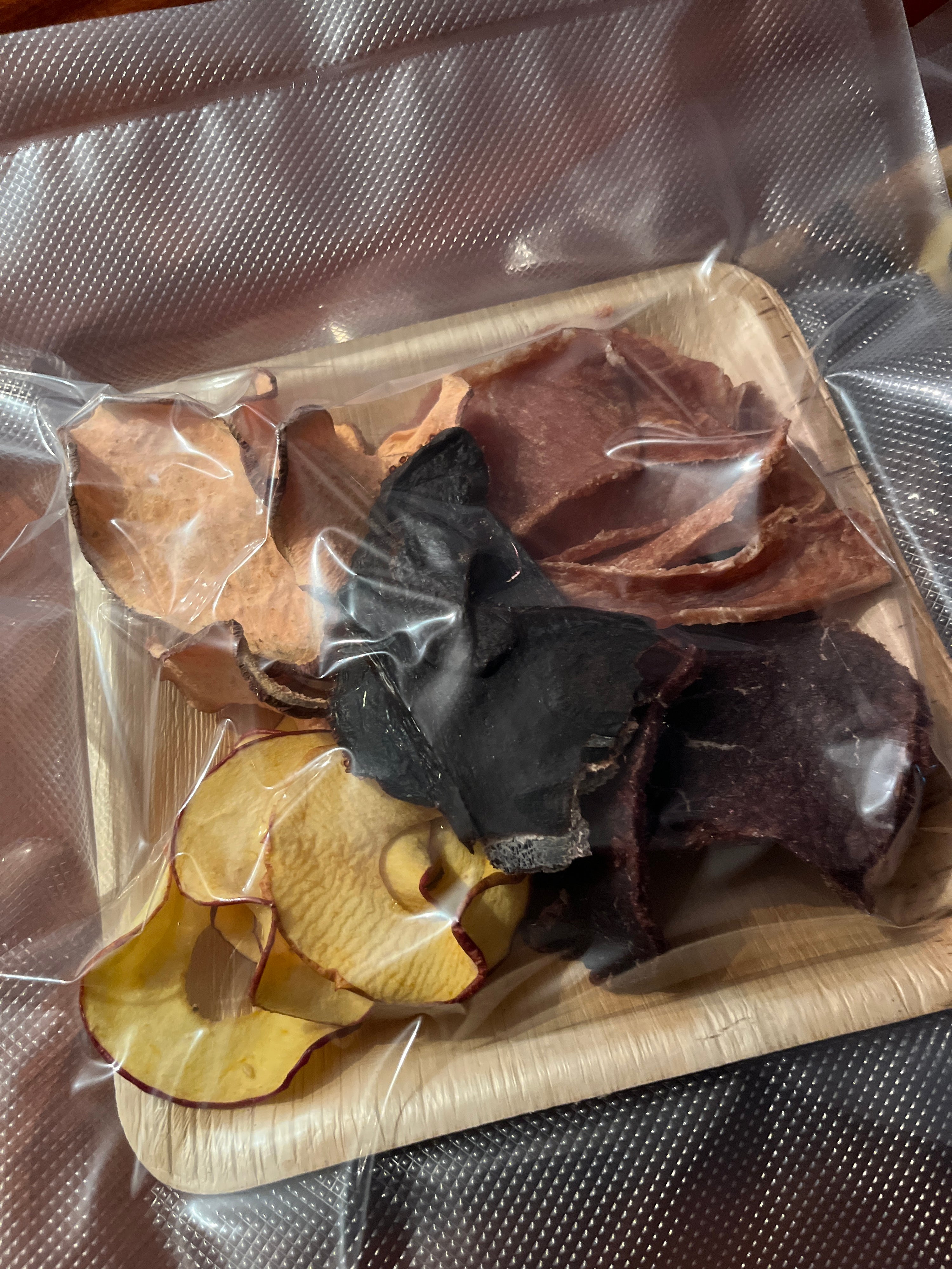 Barkcuterie Plate – 6 Flavor Variety